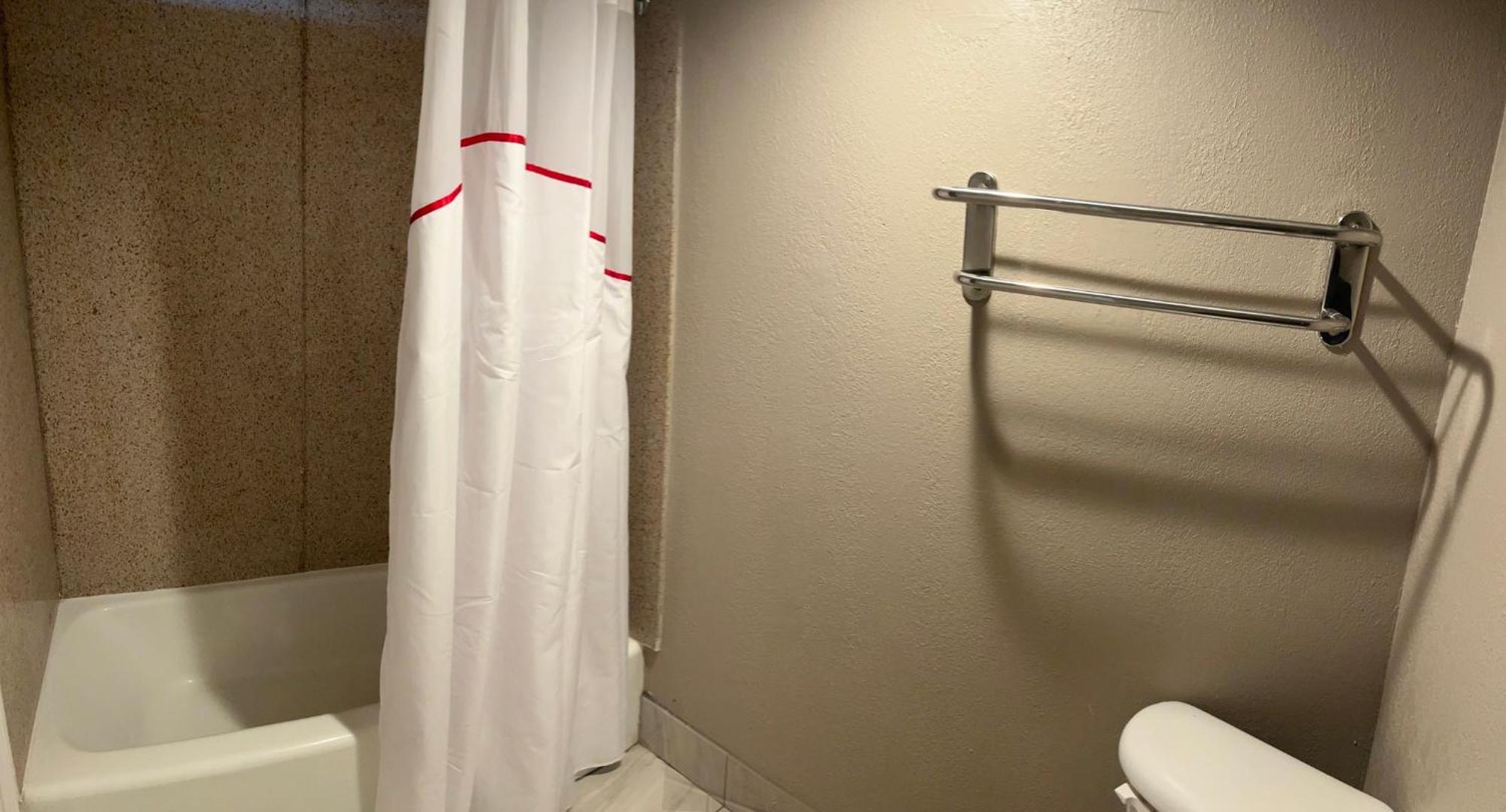 Red Roof Inn Memphis - Graceland Airport Екстериор снимка