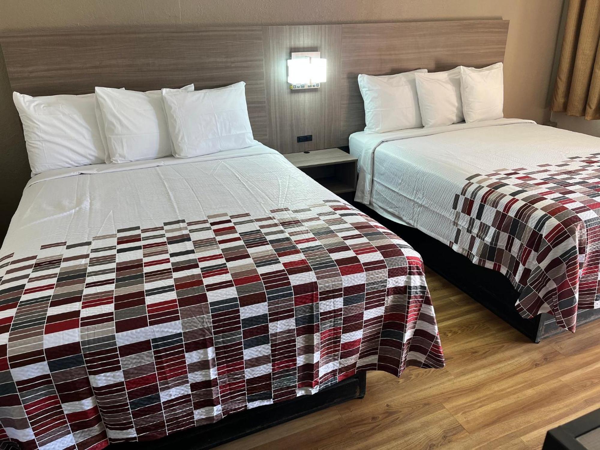 Red Roof Inn Memphis - Graceland Airport Екстериор снимка